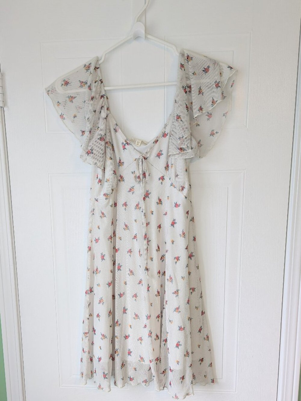See You Monday Cream Floral Mini Dress Mesh Flutter Sleeve Small Babydoll